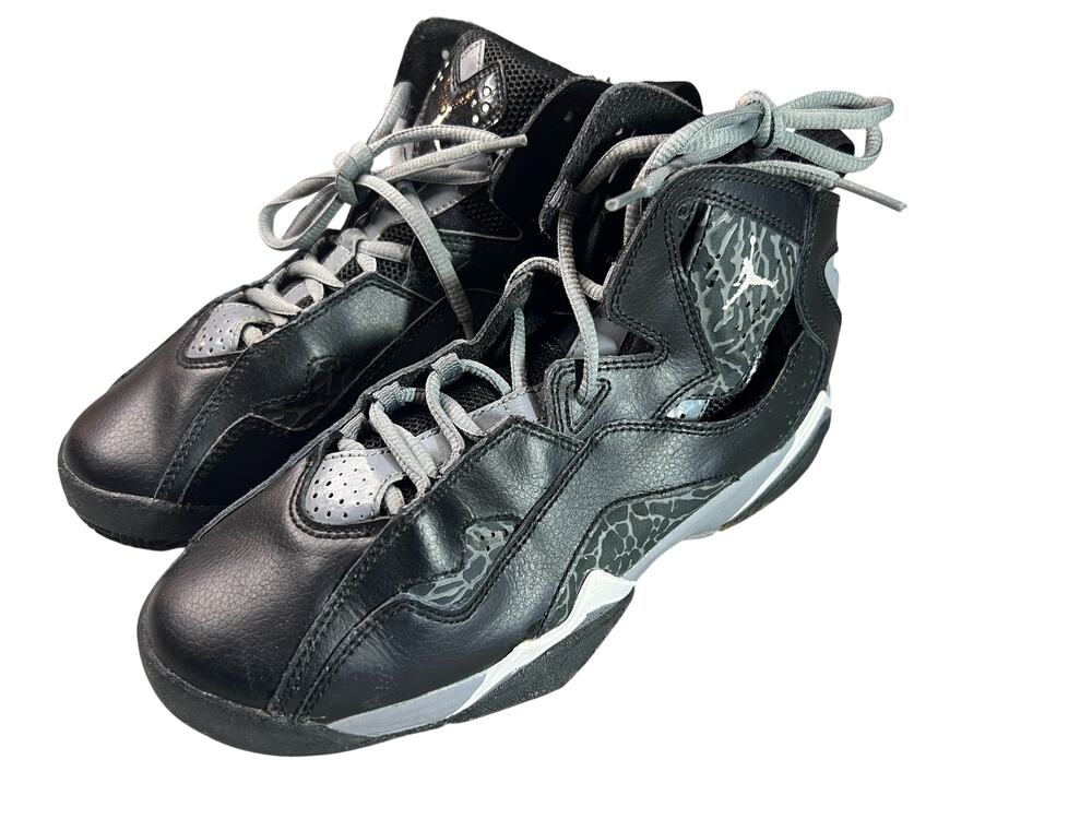 Jordan Black True Flight GS Elephant Print sneakers 5Y